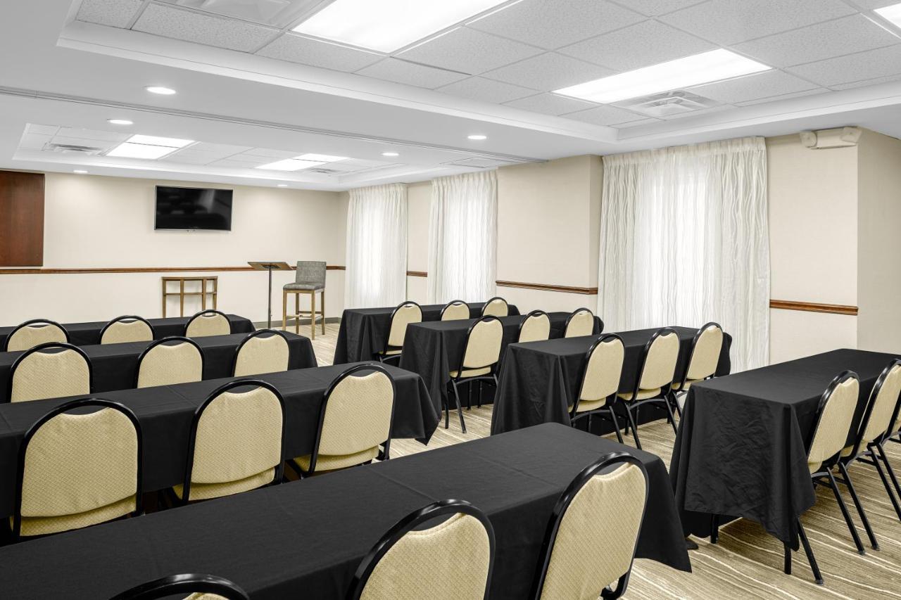 Staybridge Chattanooga-hamilton Place By Ihg Chattanooga